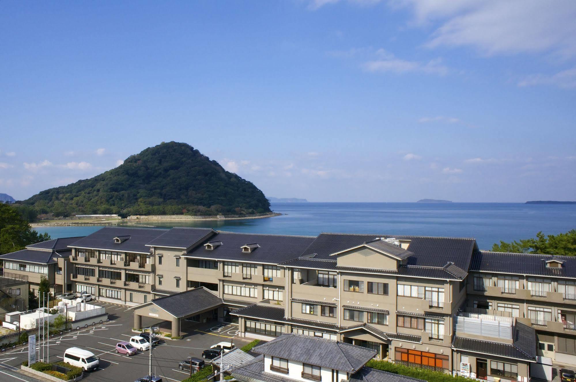 Resort Hotel MiХаги Экстерьер фото